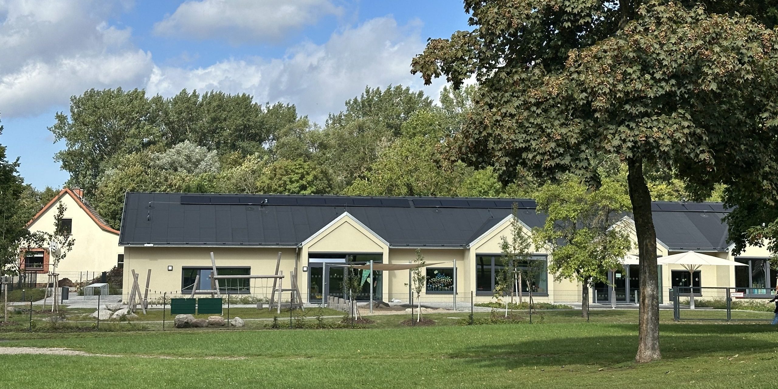 Kleines Dorf organisiert die Energiewende ganz groß