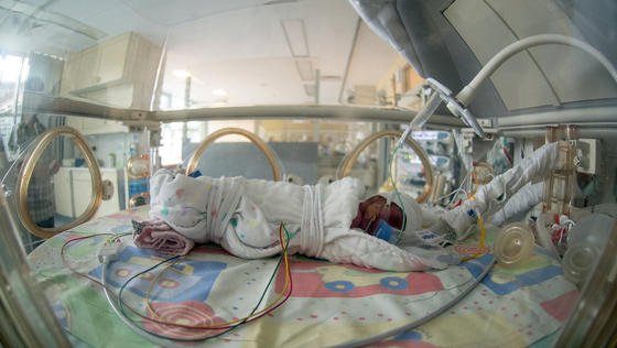 Geräuschkulisse: Simulierter Mutterleib soll Frühchen helfen