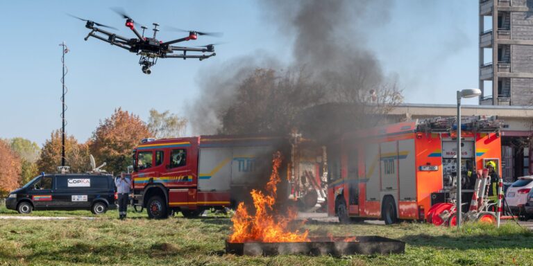 Feuerwehr-Drohne: Optimaler Rettungseinsatz durch sichere Echtzeitbilder
