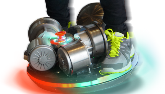 Weltneuheit: Dieses Skateboard rollt auf einer Kugel