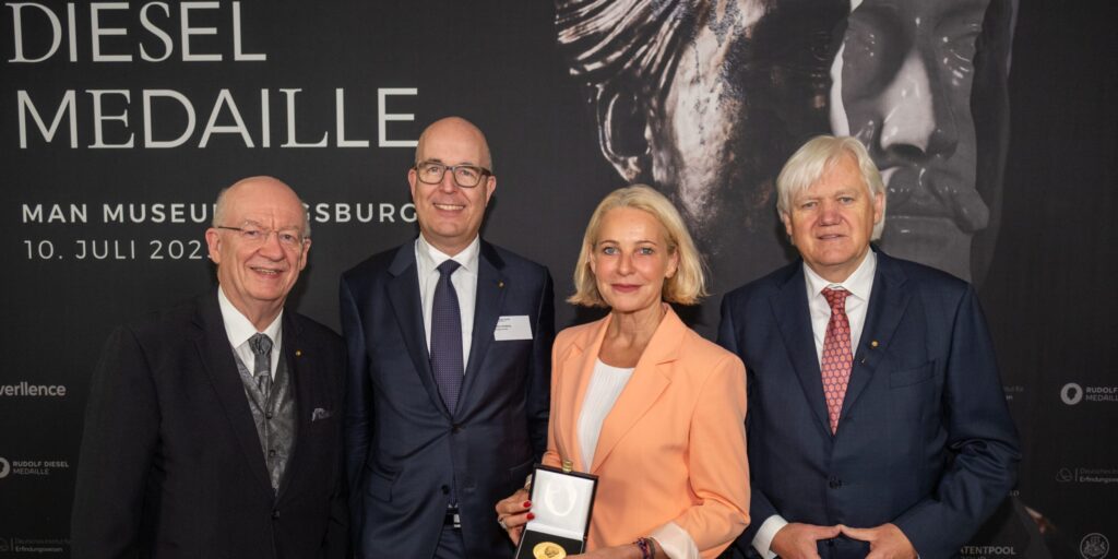 Hohe Auszeichnung: Rudolf-Diesel-Medaillen für Wolfgang Wahlster und Hans Beckhoff