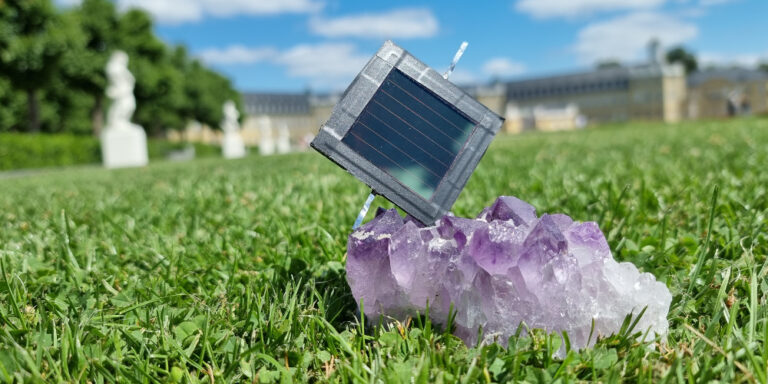 Endlich vollständig skalierbare Tandem-Solarzelle aus Perowskit