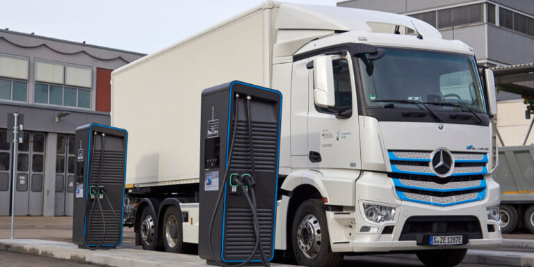 Neue Initiative für den Aufbau einer Ladeinfrastruktur für E-Lkw