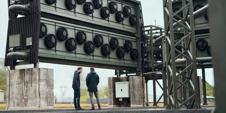Direct Air Capture: CO2 aus der Luft zu saugen, ist an verschiedenen Orten unterschiedlich sinnvoll und teuer