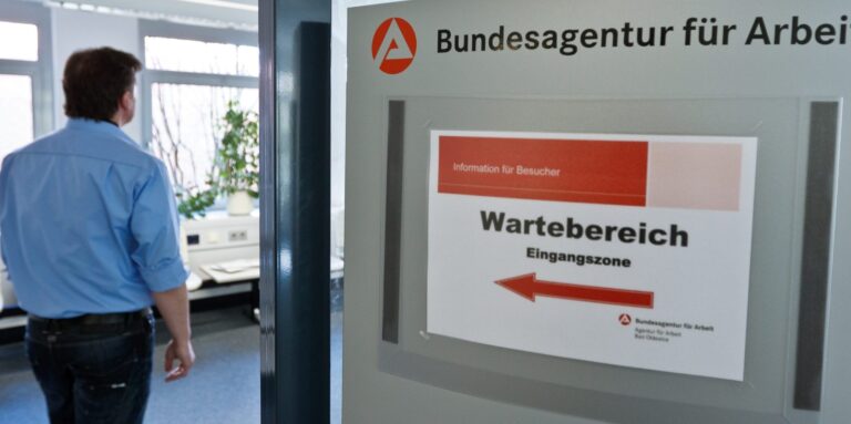 Länger arbeitslos, weniger Chancen? Eine Zahl überrascht