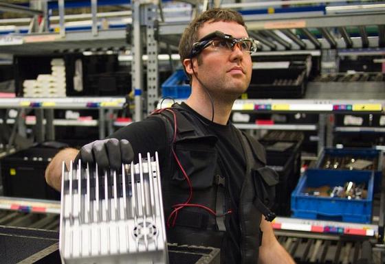 Autoteile schneller und fehlerfreier mit einer Datenbrille kommissionieren