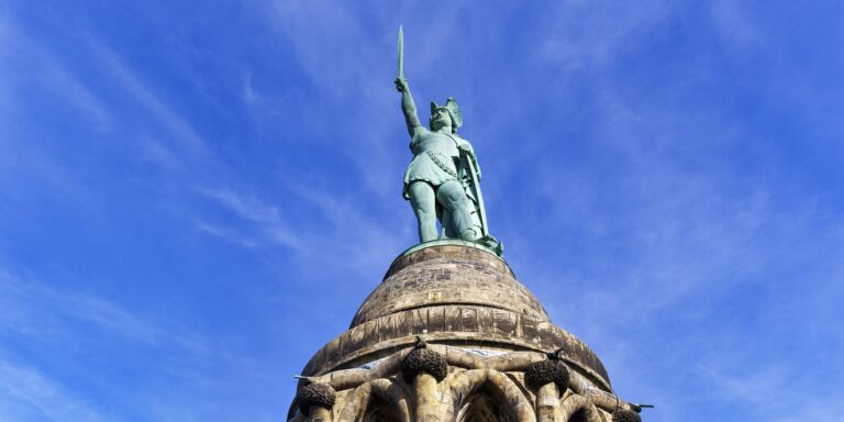Hermannsdenkmal: Die ganze Baugeschichte unter der Kupferhaut