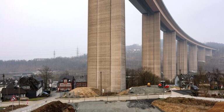A45-Siegtalbrücke: Neue Tests zeigen, 860 m Gründungspfähle sind überflüssig