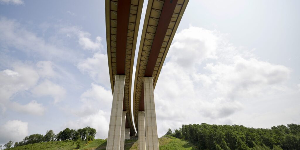Brücke verschoben