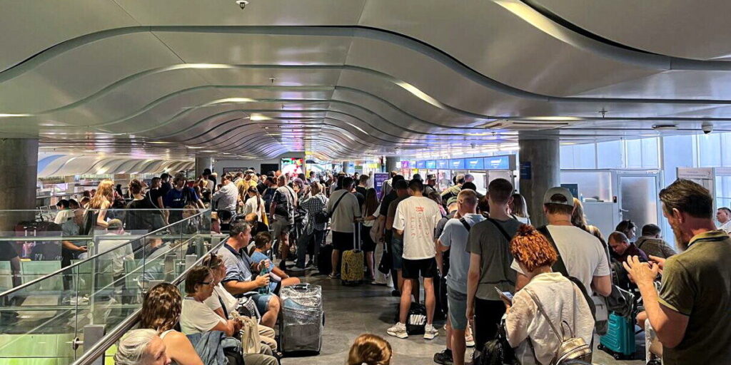 Flughafen