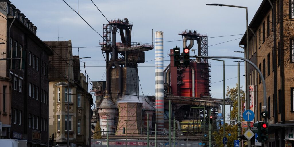 Stahlgipfel: Merz verspricht Rettungsmaßnahmen für 600.000 Jobs