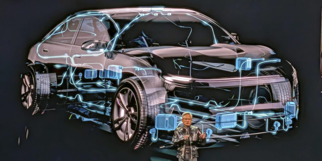 Jensen Huang, CEO von Nvidia, spricht während einer Keynote-Rede am 5. Januar 2026 in Las Vegas über die von seinem Unternehmen entwickelte KI-Plattform „Alpamayo“ für autonomes Fahren, die darauf abzielt, die Fahrzeugsicherheit zu verbessern.