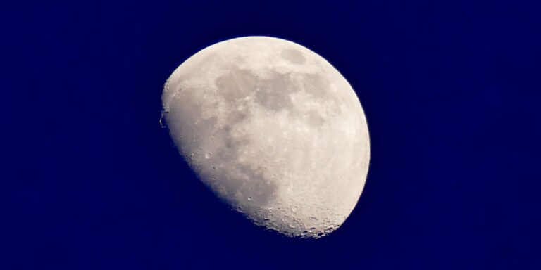 Tektonische Überraschung: Der Mond ist kein sicherer Baugrund