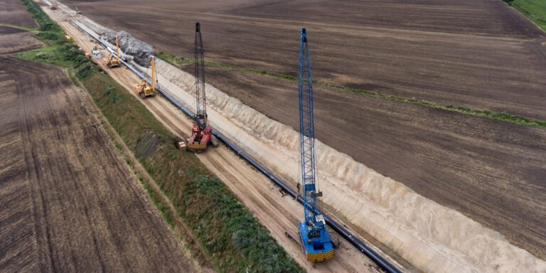 100 km Wasserstoff-Pipeline: Stahlwerk Salzgitter bekommt H2-Anschluss