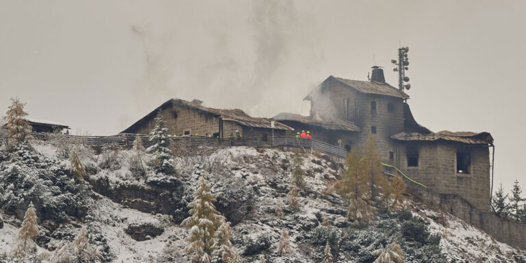 Kehlsteinhaus zerstört: Was 3800 Arbeiter einst auf dem Gipfel schufen