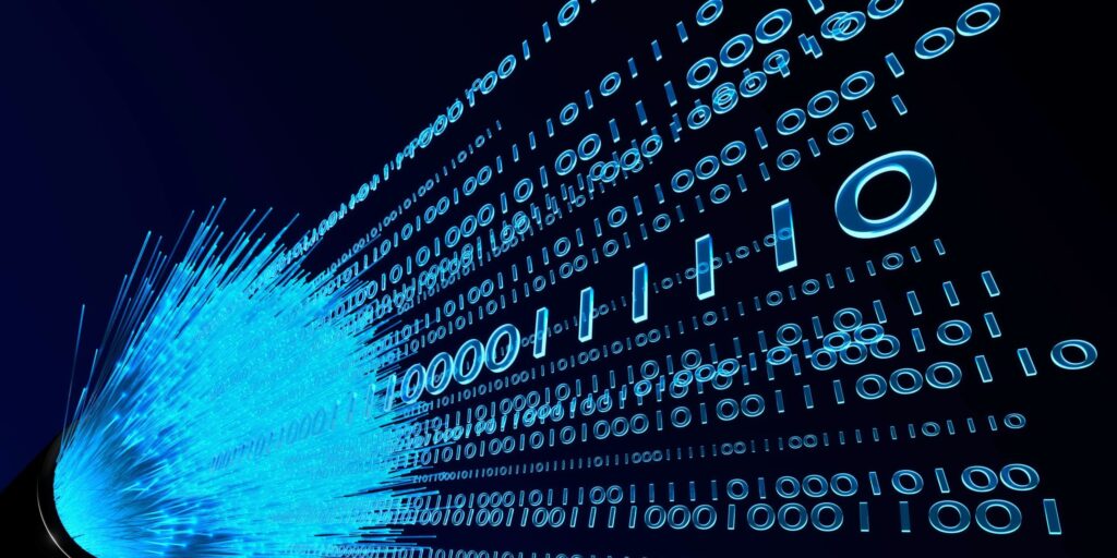 Übertragung von Bits und Bytes über Glasfasern (Symboldarstellung).