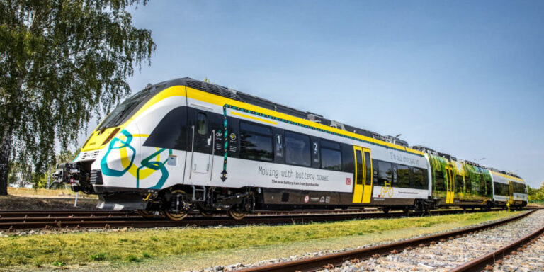 Neuer Batteriezug bringt Strom auf jede Schiene