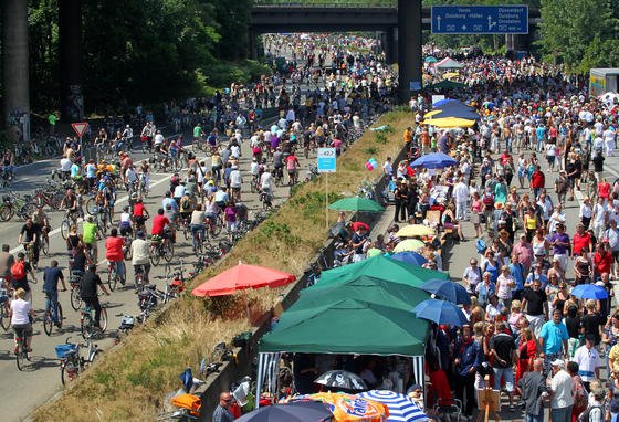 Der längste Radschnellweg Deutschlands in Essen gestartet