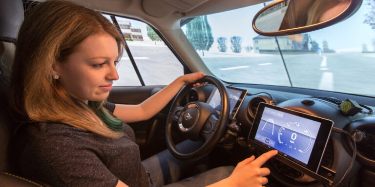 Neue Software simuliert Unfälle für autonome Fahrzeuge