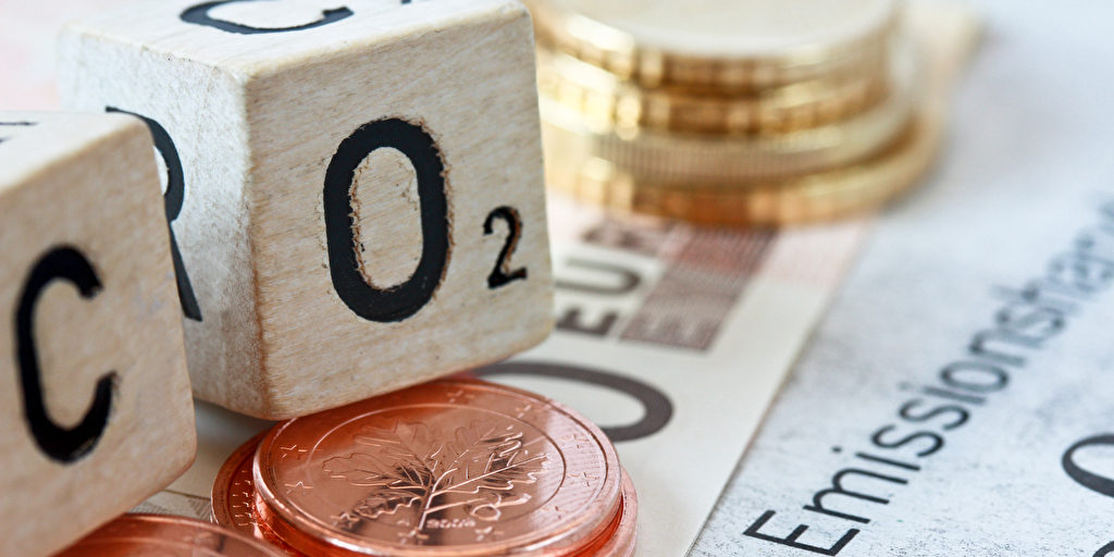 CO<sub>2</sub>-Ausstoß sinkt im April um 17 % – warum es trotzdem keine Jubelmeldung ist