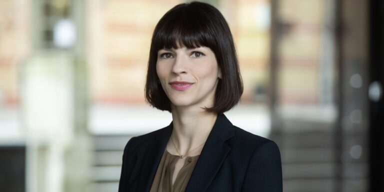 Indeed-Ökonomin Virginia Sondergeld: Was der Stellenabbau für Ingenieure bedeutet
