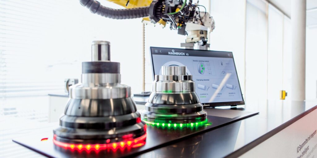 Automatisierter Backenwechsel beim Backenfutter