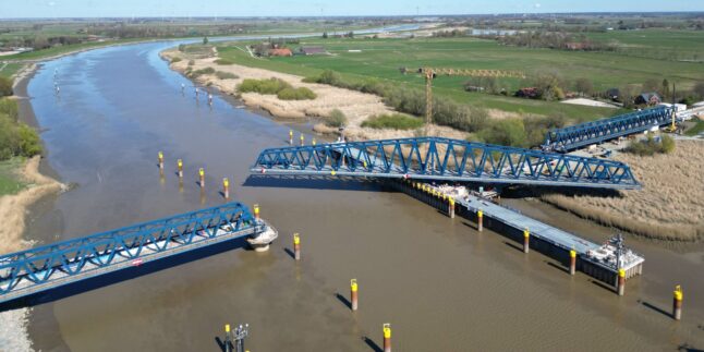 Friesenbrücke über die Ems.