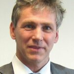 Dr. Peter Arens