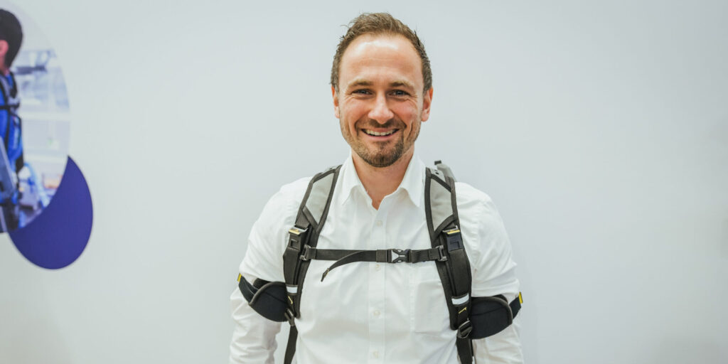 Intelligentes Exoskelett passt Unterstützung dem Anwender an
