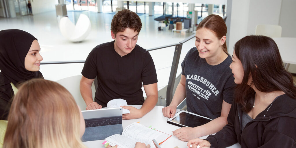 Carl-Zeiss-Stiftung fördert Nachhaltigkeit in Ingenieurstudiengängen