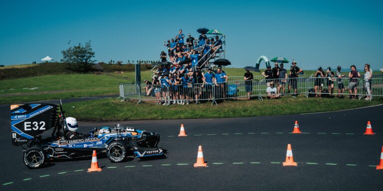 Wo Ingenieure aufs Gas drücken: Neuer Masterstudiengang „Motorsport Engineering“