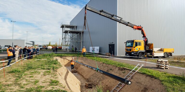 2 km Wasserstoff-Pipeline, 1 Mrd. € für Batterien: Warum BMW beides braucht