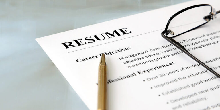 Lebenslauf auf Englisch: Was bei CV und Resume zu beachten ist