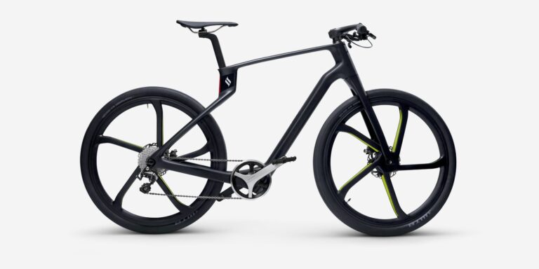 Superstrata stellt superleichtes Fahrrad mit dem 3D-Drucker her