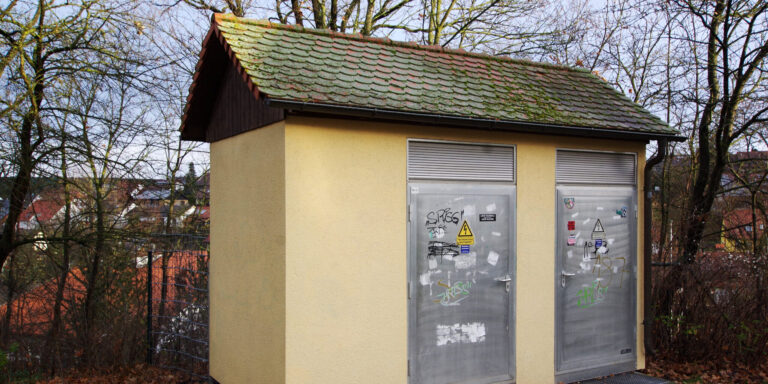 Bis zu 30 % mehr Tempo beim Stromnetzausbau durch Ortsnetzstationen aus dem Baukasten