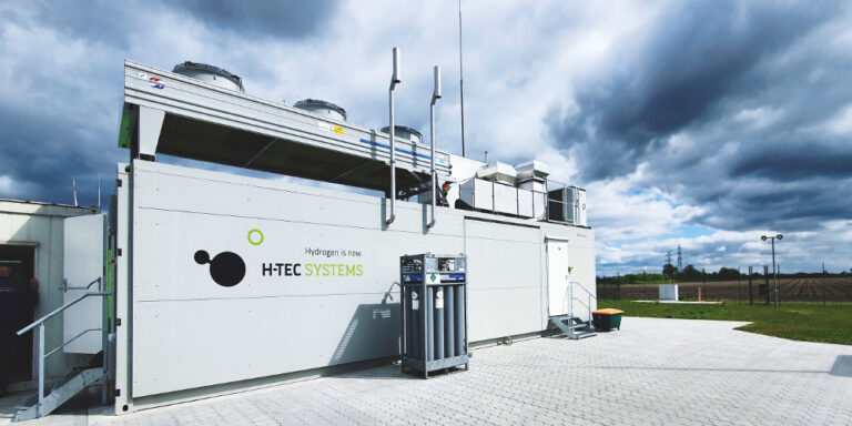 Fraunhofer: Elektrolyseure sollen zur Massenware werden