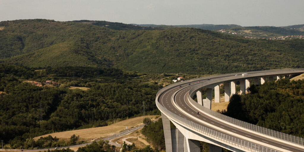 Autobahnbrücke