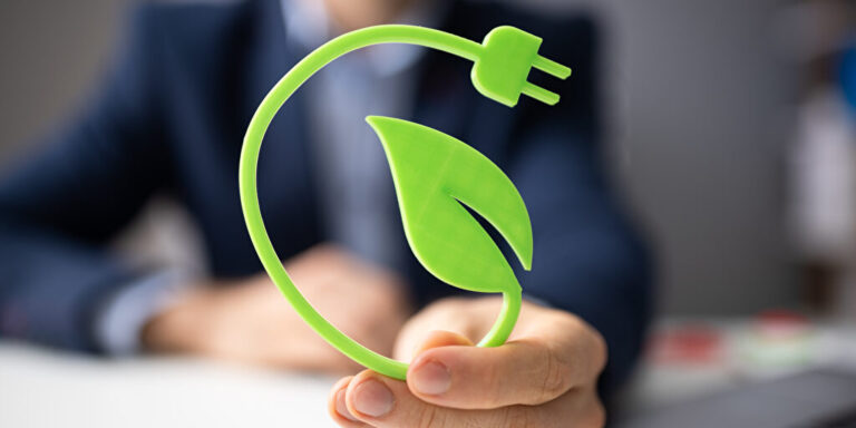 Die besten Tipps: Energie sparen am Arbeitsplatz
