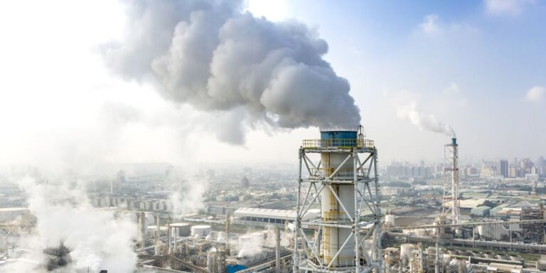 Deutschlands Industrie im Wandel: Klimapositiv bis 2045
