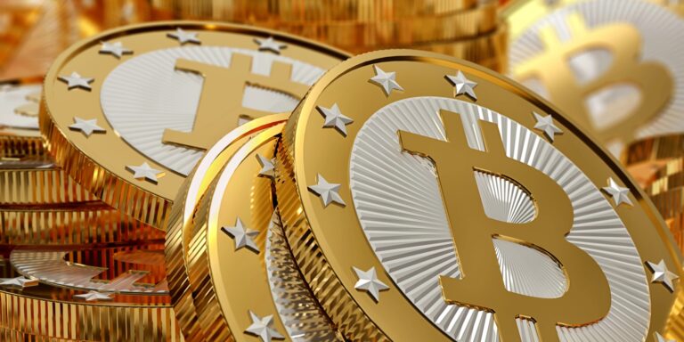 Bitcoin: Jetzt wird’s ernst! Trump und die US-Regierung kaufen – es geht um BTC für mehr als $125 Mrd.! Prognose: Wie wird der Kurs jetzt reagieren?