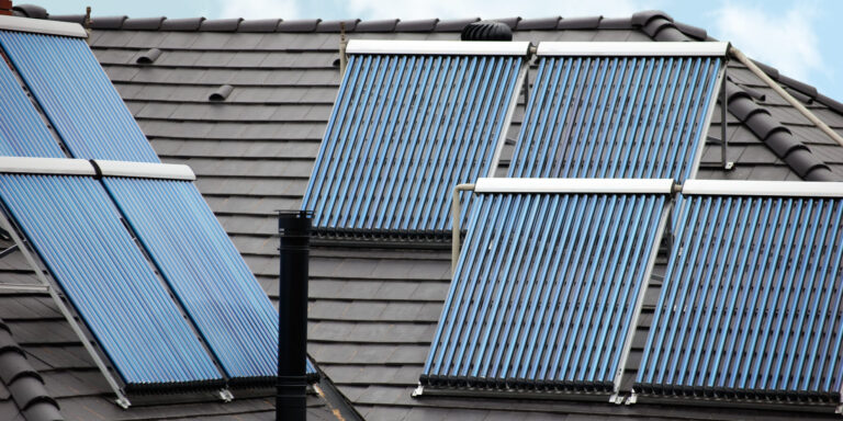 Solarthermie planen: Grundlagen, Unterschiede und Wirtschaftlichkeit