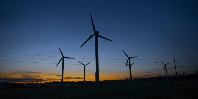 Windräder ohne ständiges Blinken: Ein Schritt zu mehr Akzeptanz?