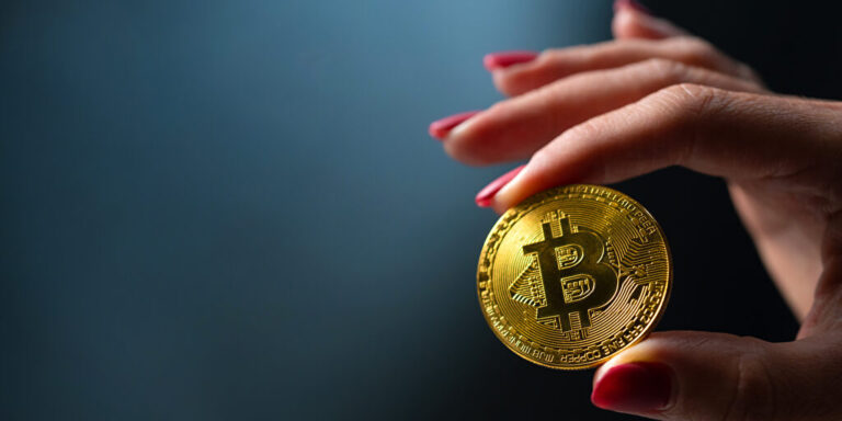 Bitcoin stagniert – doch bei dieser 12 Jahre alten Kryptowährung rechnen Prognosen mit einer Kurs-Explosion