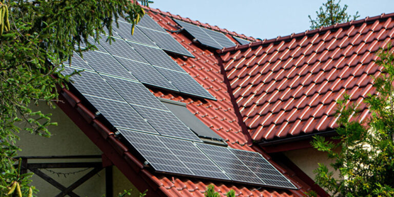 Stromspeicher für Solaranlagen: Diese Fehler kosten Geld