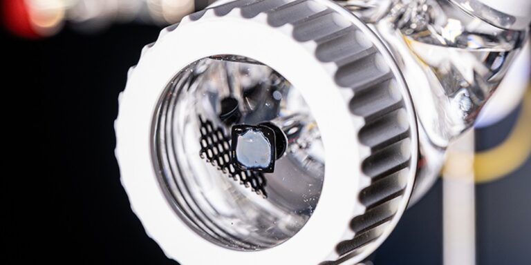 Innovative Solarzelle produziert grünen Wasserstoff mit hohem Wirkungsgrad