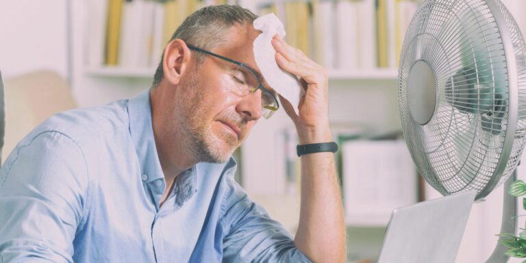 30 °C im Büro: Was Arbeitgeber jetzt tun müssen – und was Beschäftigte dürfen