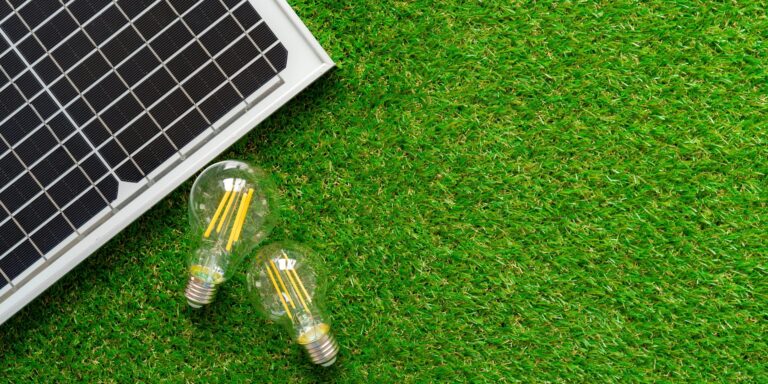 Ein Halbleiter für alles: Strom und Licht aus einem Material