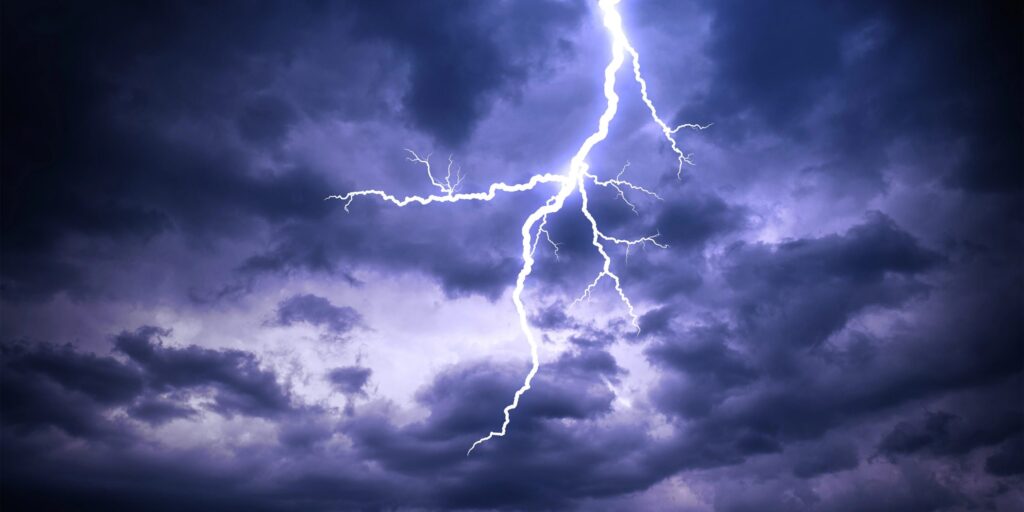 Blitz am Himmel